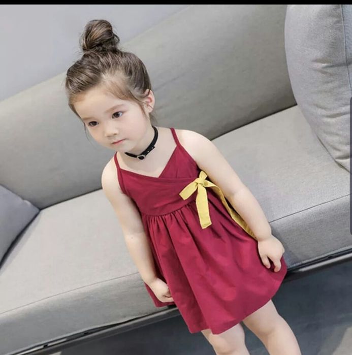 Vestido criança novo +12meses nunca foi usad  Entreg Alfragid Benfica