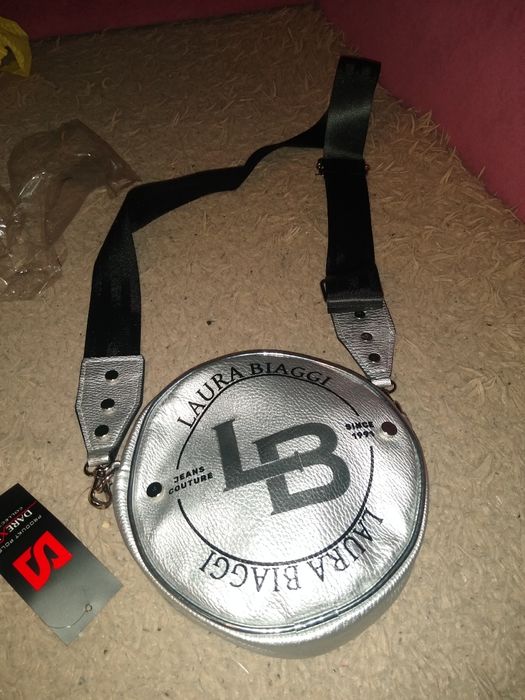 Torebka okrągła srebrna