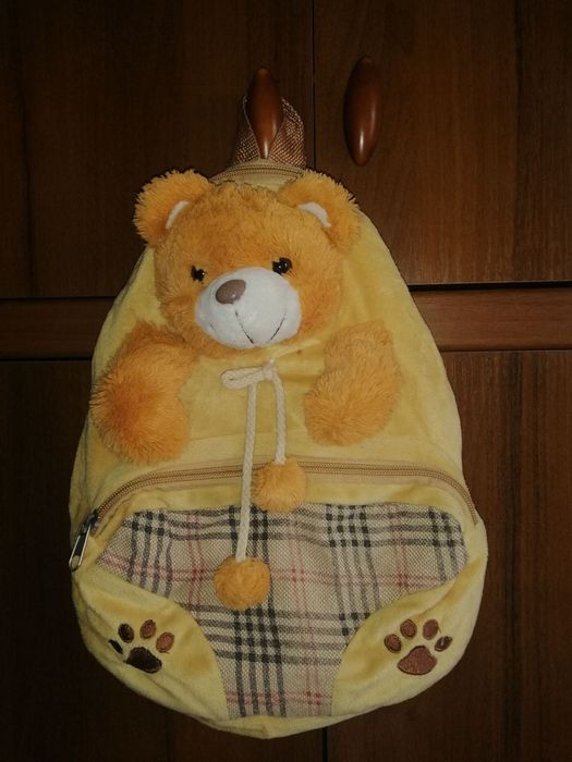 Продам детский рюкзак.