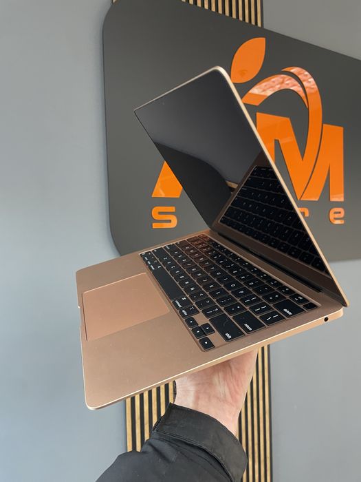 MacBook Air 13 m1 , 8gb, 256gb Rose Gold