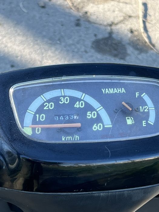 Продам мопед скутер ямаха са-01