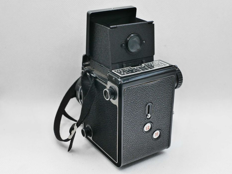 Aparat lustrzanka SLR Great Wall DF średni format 6x6