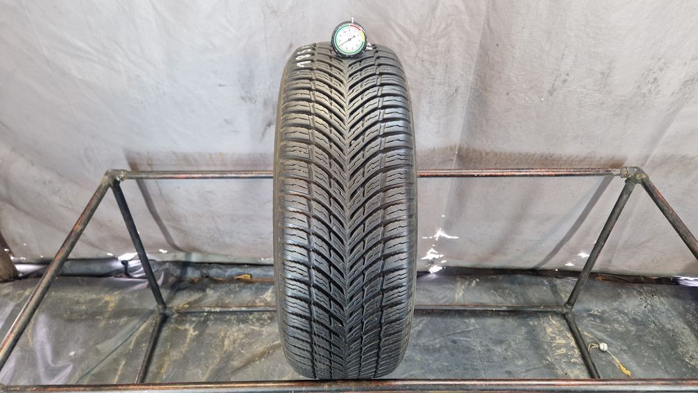 1x 185/60/15 Nokian Snowproof//JAK NOWA/SUPER STAN/WYSYLKA 24H