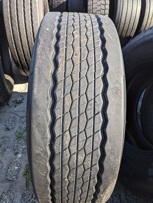 385/65R22.5 Bieżnikowana wzór Duravis R-Trailer 002 naczepa