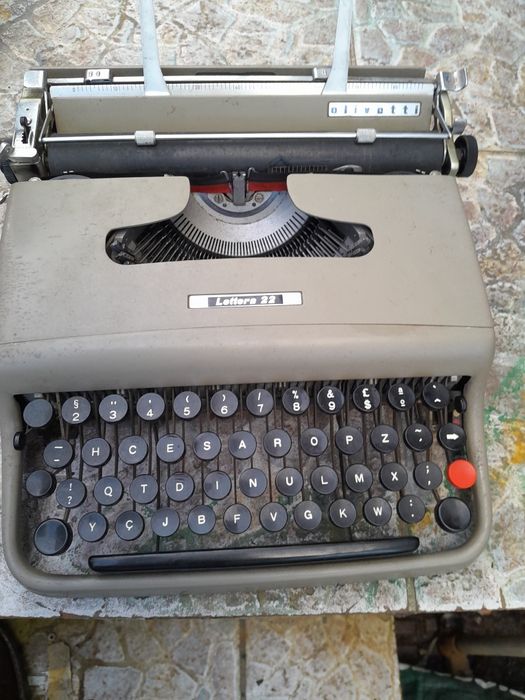Máquina de escrever.