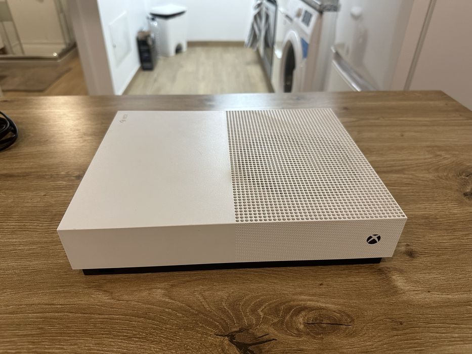 Xbox One S 1TB Digital Edition