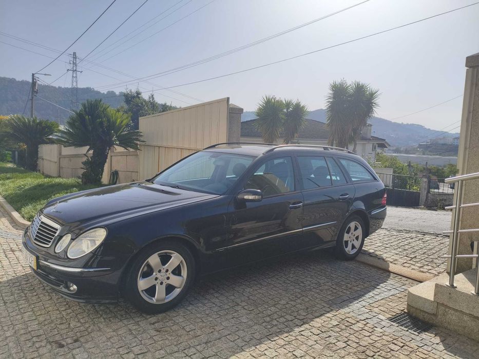 Mercedes-Benz 211K E 270 CDI