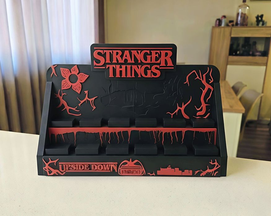 Expositor  Tales From '85 Stranger Things McDonalds