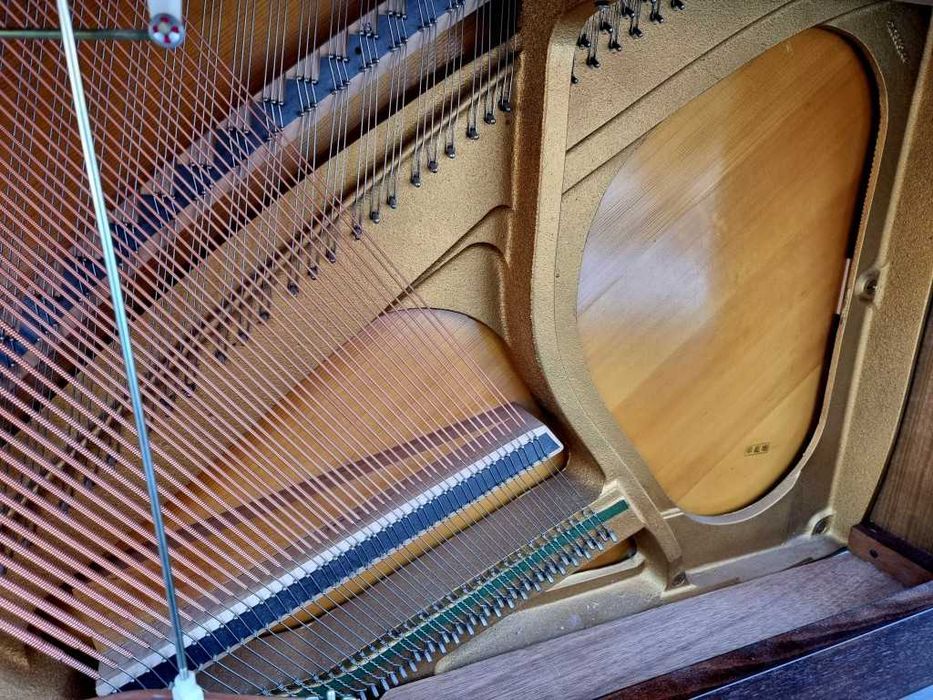 Pianino YAMAHA 100cm 1972r CIEMNY BRĄZ MAT Moderator
