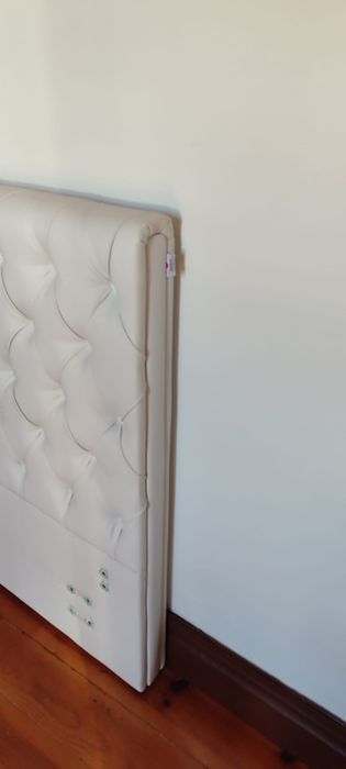 Cabeceira de cama classica