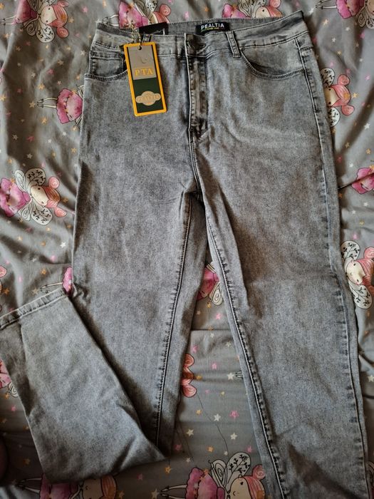 Джинси НОВІ 33 розмір