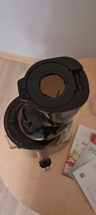 Wyciskarka wolnoobrotowa Kuvings D9900