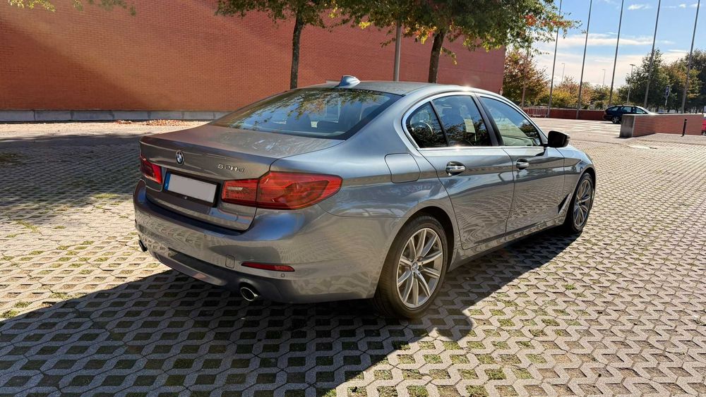 BMW 520d Line Luxury Auto FULL extras C/Teto Lindo — photo 4