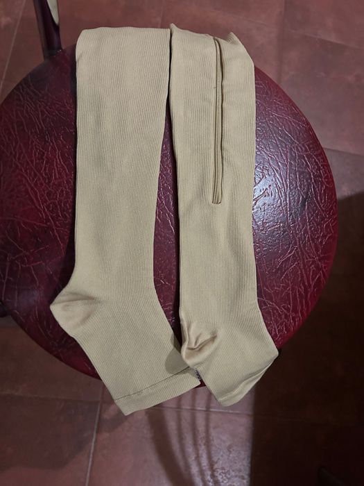 Гольфи компресійні універсальні