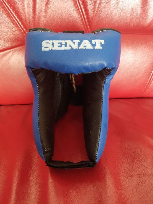 Боксерский шлем Сенат