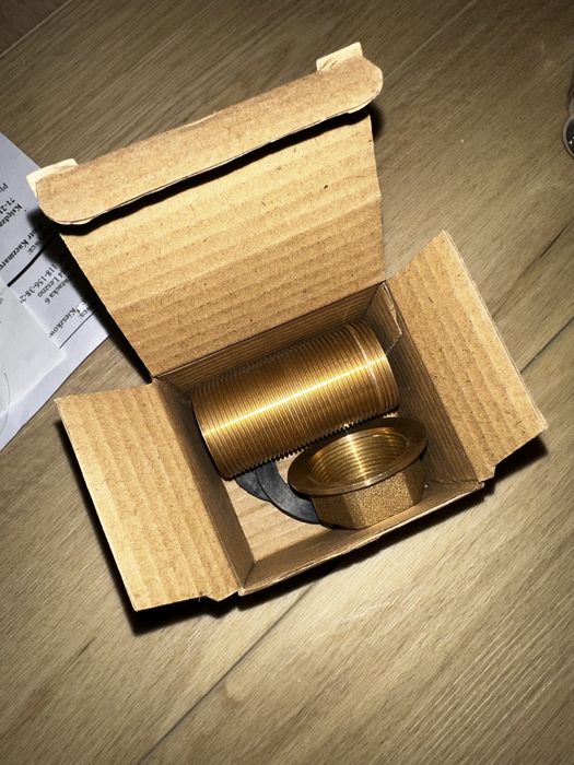 Zlew z baterią i korkiem klik-klak