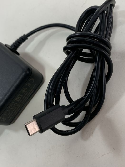 Блок питания Prestigio 20V 3A 60W A-241-1202500E (Зарядка)