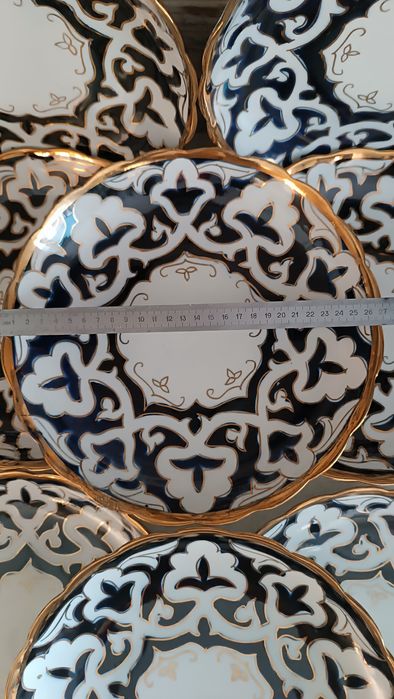 Тарелки в узбекском дизайне