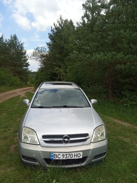 Opel Vectra C 2004 2.2
