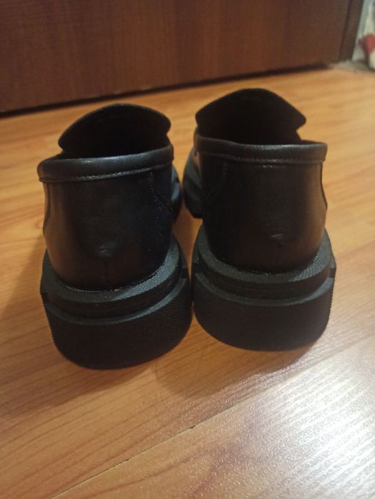 Лофери 39 розмір шкіра