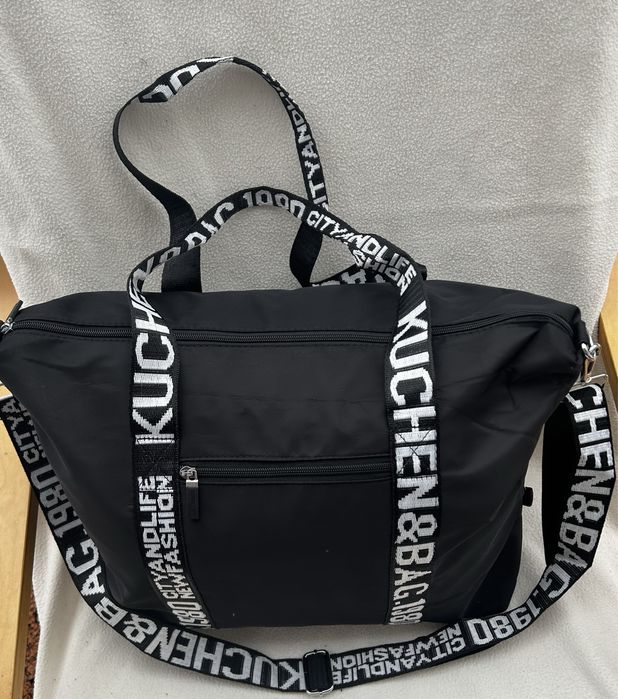 Super torba na ramię w sportowym stylu