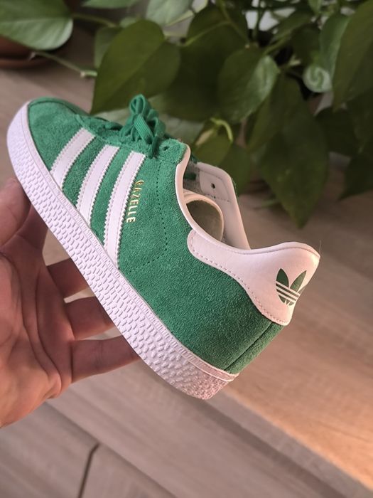 Adidas Gazelle .