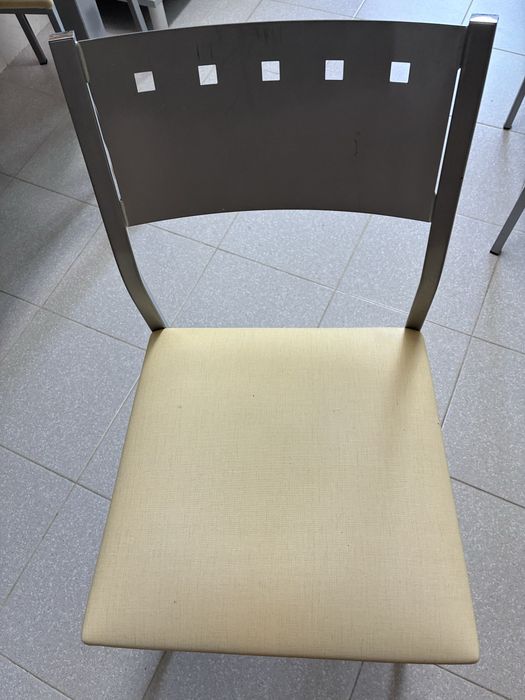Mesa cozinha com 4 cadeiras