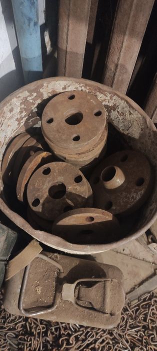 Запорная арматура, краны, вентиля, задвижки, обратные клапаны, фланцы