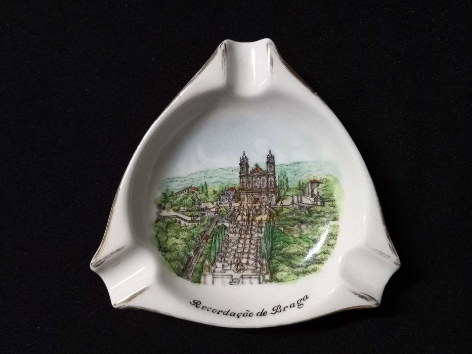 Vista Alegre - Cinzeiro marca 1947 a 1968