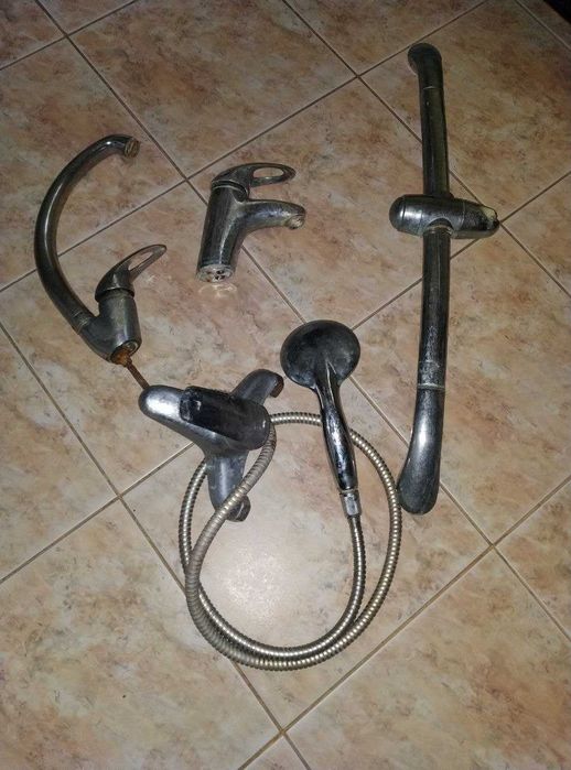 Змішувачі, кран кухня, ванна