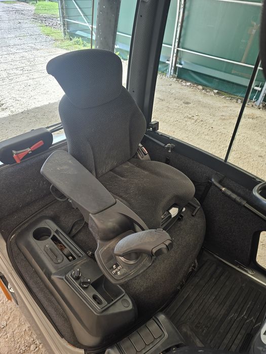 Still 2.5T diesel 1.9 triplex kabina