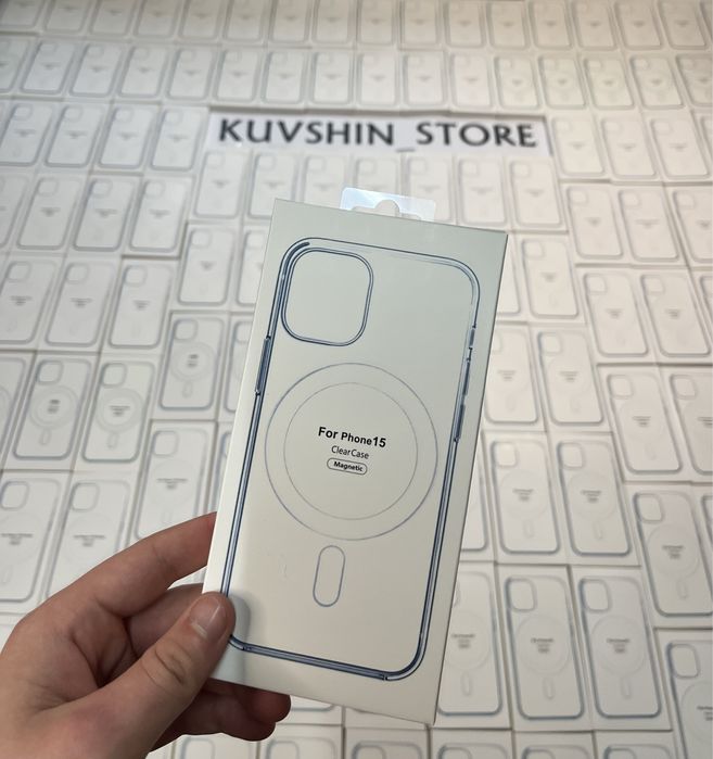 Прозорий чохол на iPhone