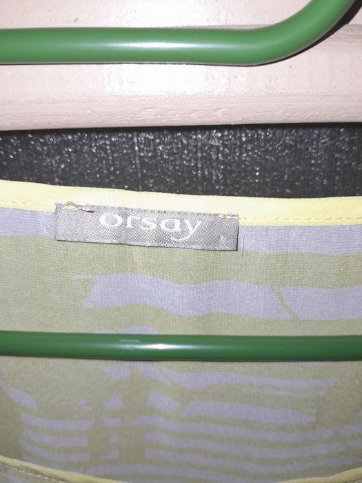 Bluzka prześwitującą