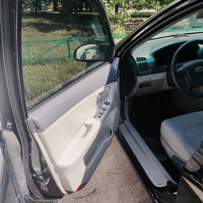 Продам kia cerato 2007