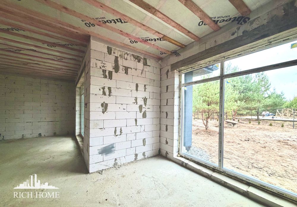 Без%. Будинок у мальовничій Бобриці серед сосен з терасою і простором.