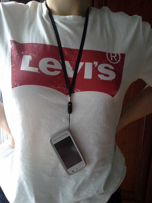 Nokia 5230 biało-srebrna.