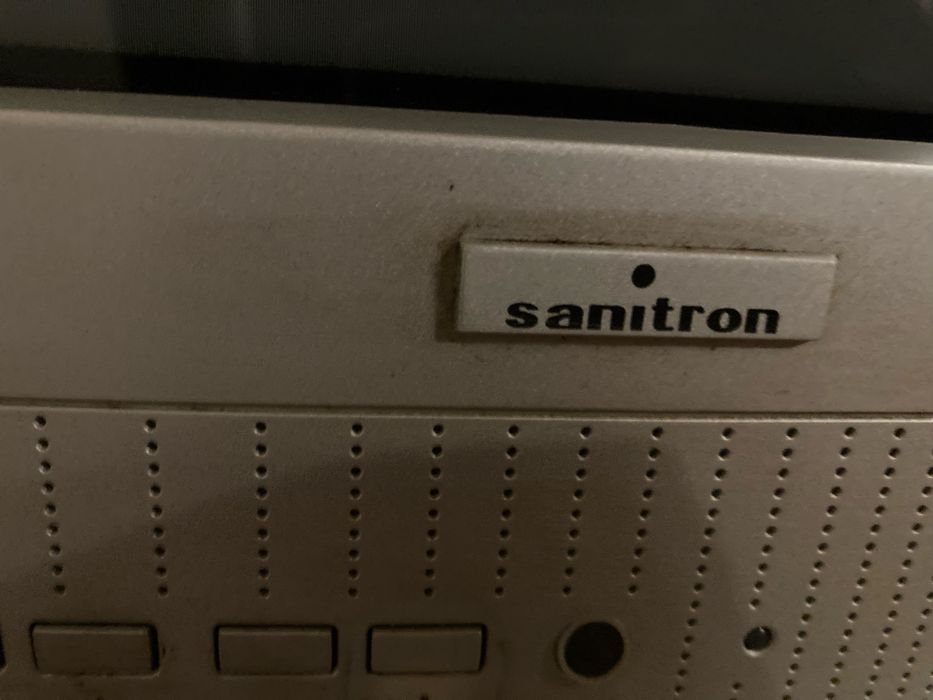 Televisão Sanitron 55 cm