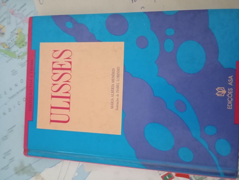 Vários livros antigos