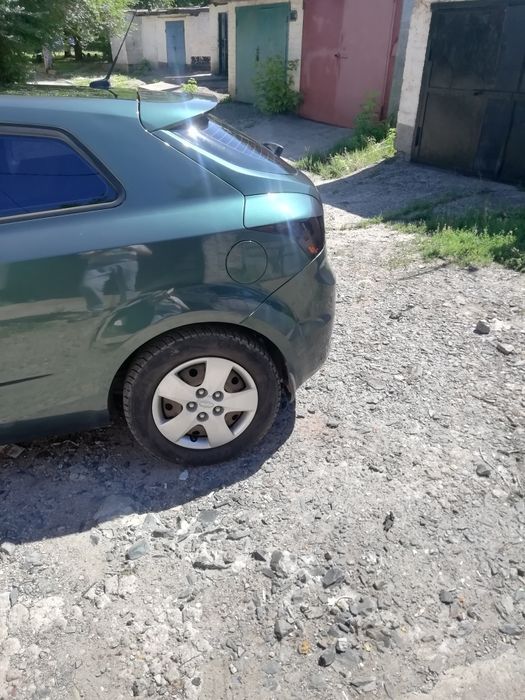 продам авто киа просид