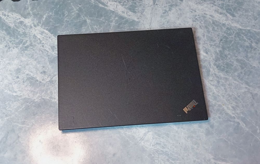 Ігровий ноутбук Lenovo / intel i5 gen 8 / DDR4 4GB / SSD m2 NVMe 256GB