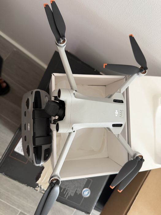 Drone DJI Mini 3 Pro + Comando RC-N1 com garantia