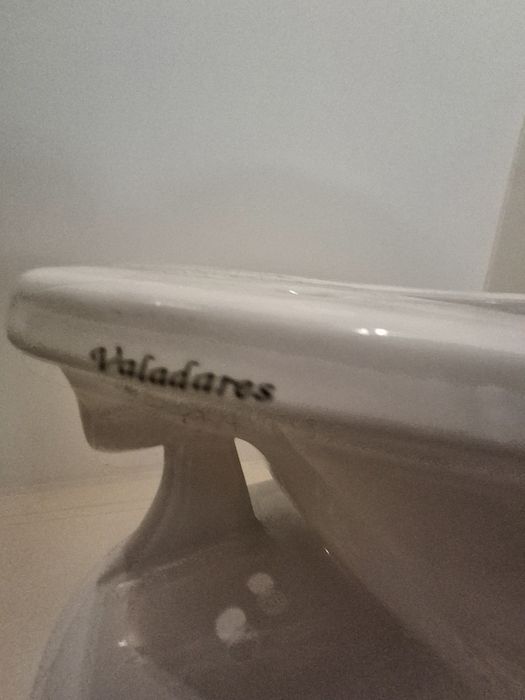 Louça casa de banho