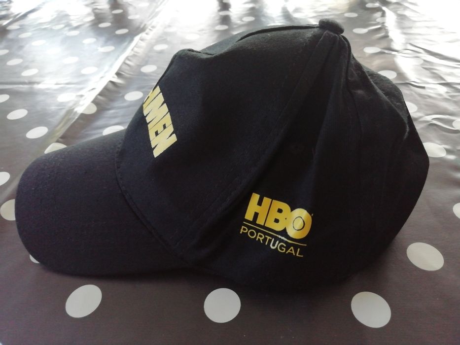 Watchmen boné e crachás + Oferta