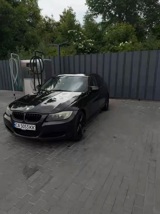 BMW 320 e 90 restailing