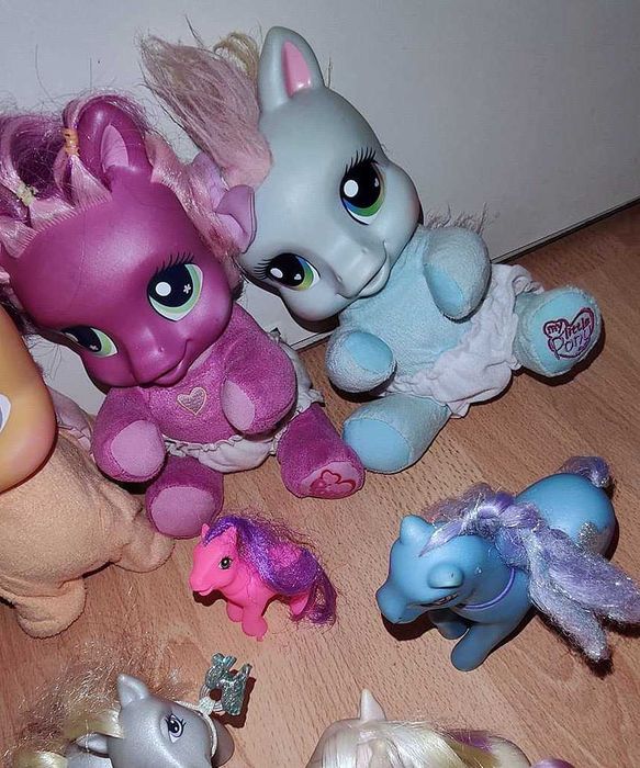MY LITTLE PONY Duży zestaw kucyków  Hasbro maskotki,zabawki i inne