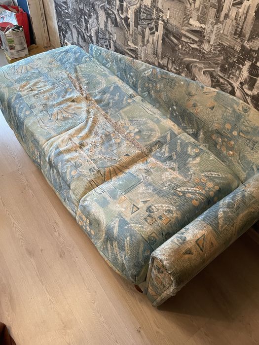 Диван , тахта бу