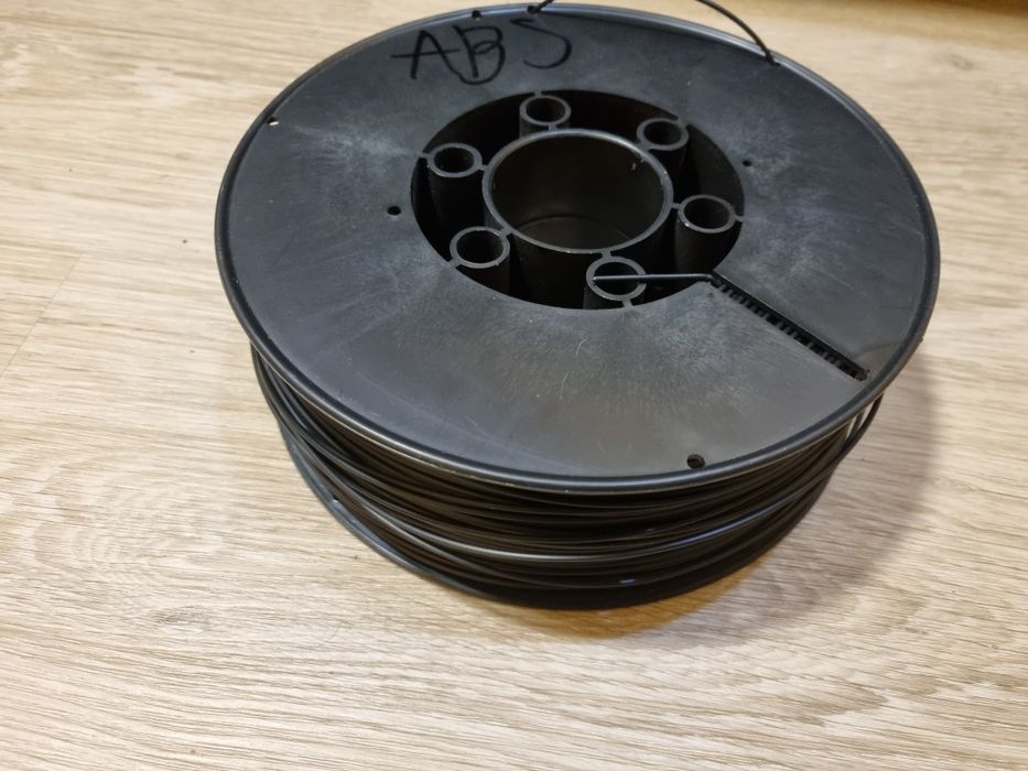 ABS filament czarny 1kg