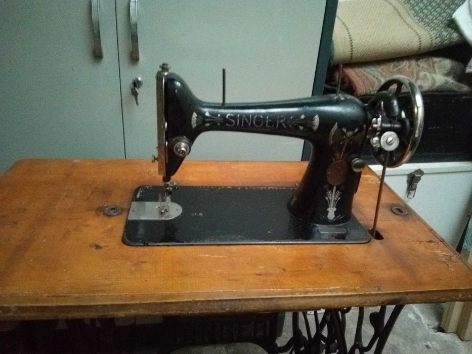Máquina de costura Singer
