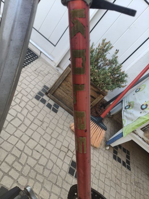Vende bicicleta antiga