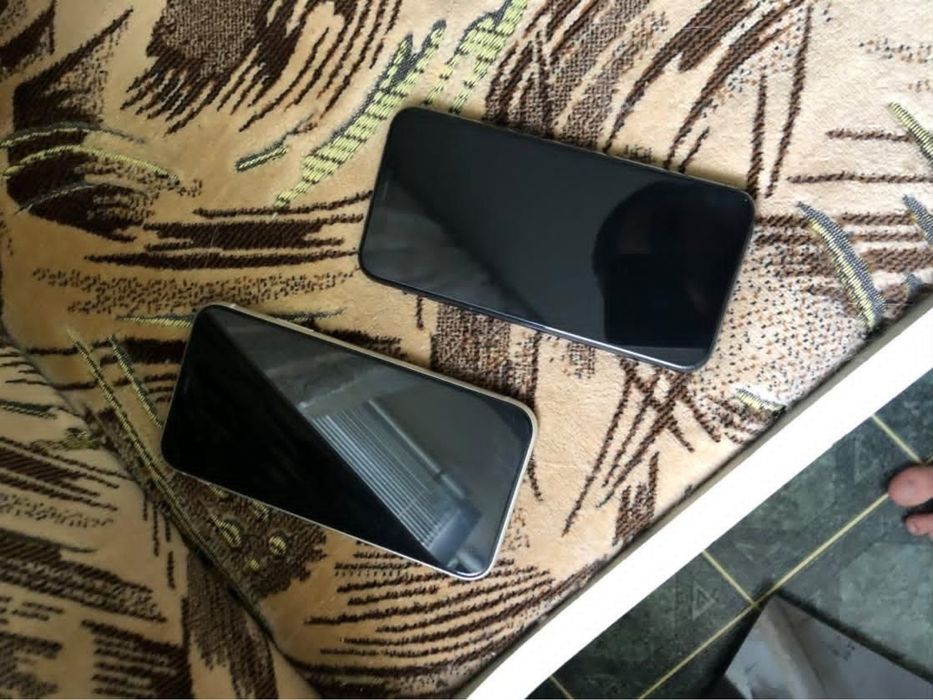 Iphone 11 , 11 pro
